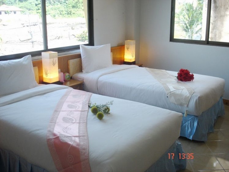 TWIN SUPERIOR Room