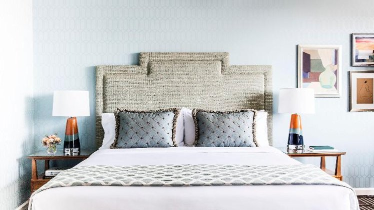 DOUBLE CITY VIEW KING BED Room