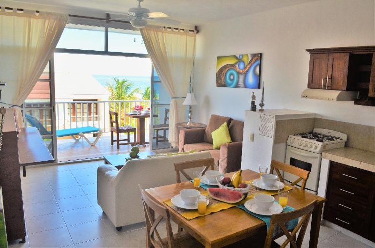 SUITE PARTIAL OCEAN VIEW Room