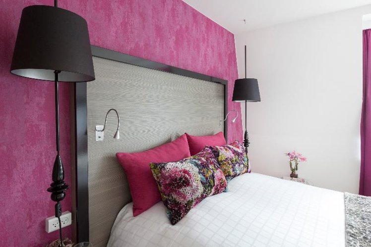 SINGLE DELUXE Room