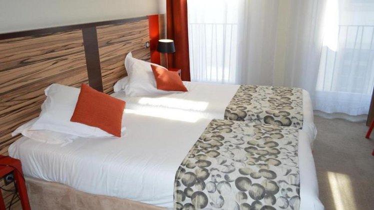STUDIO TWO BEDS Room