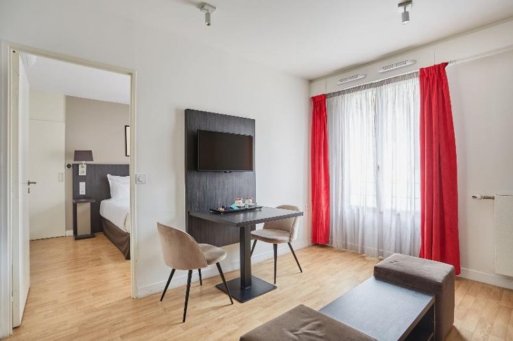 APARTMENT CAPACITY 4 Room