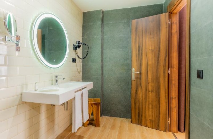 Double or Twin STANDARD Room