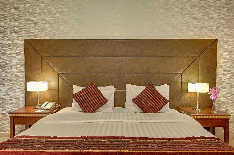 DOUBLE STANDARD Room