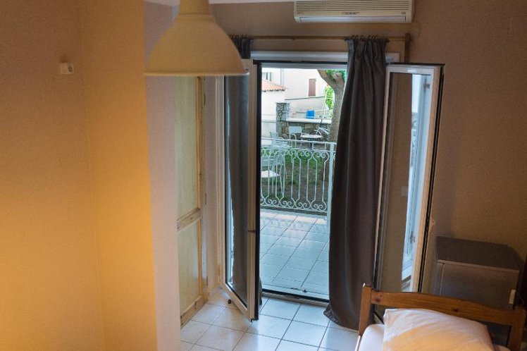 QUADRUPLE STANDARD Room