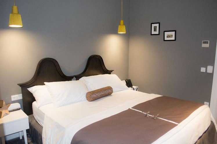 DOUBLE STANDARD Room