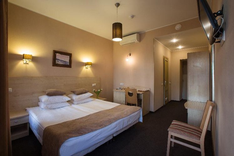 DOUBLE SINGLE USE STANDARD Room