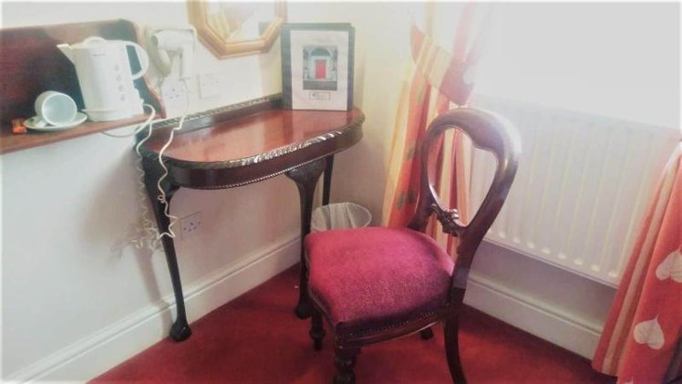 Leeson Bridge Guesthouse