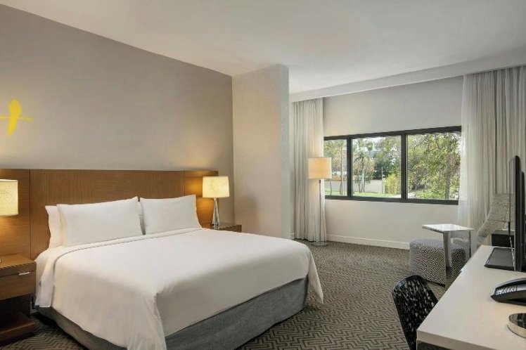 DOUBLE KING SIZE BED Room