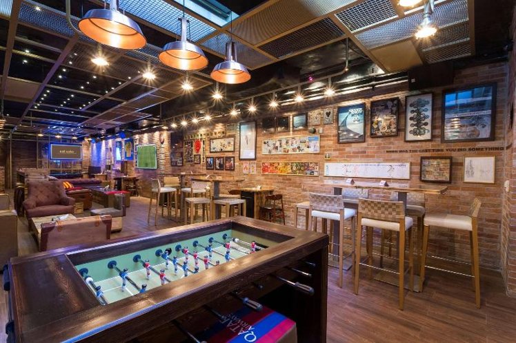Bar