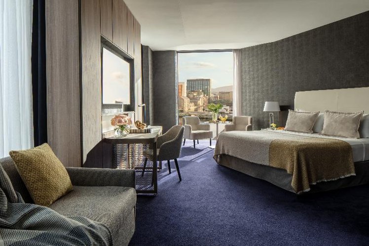 JUNIOR SUITE WITH VIEWS Room