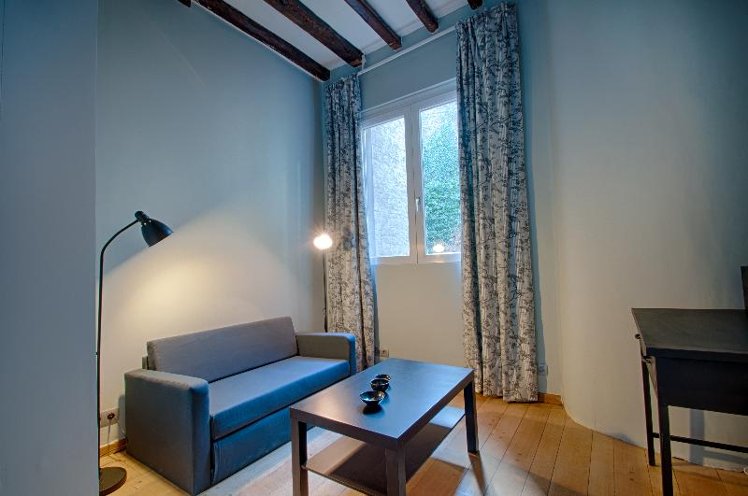 APARTMENT STANDARD Room