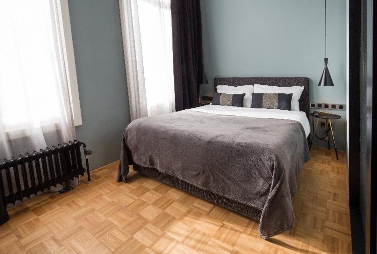 DOUBLE STANDARD Room