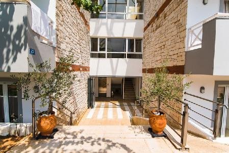 Vagelis Comfort Apartments & Studios