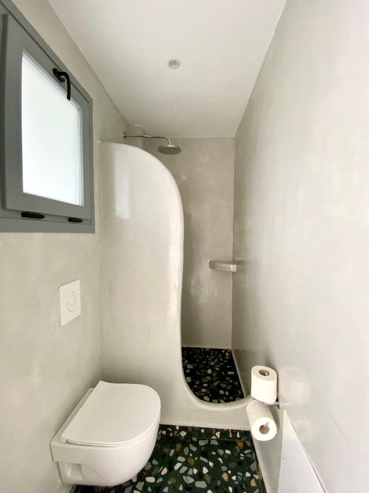 STUDIO STANDARD Room