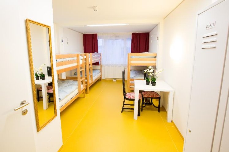 Bed in dormitory CAPACITY 4 Room
