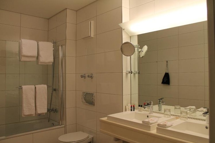 DOUBLE SUPERIOR Room