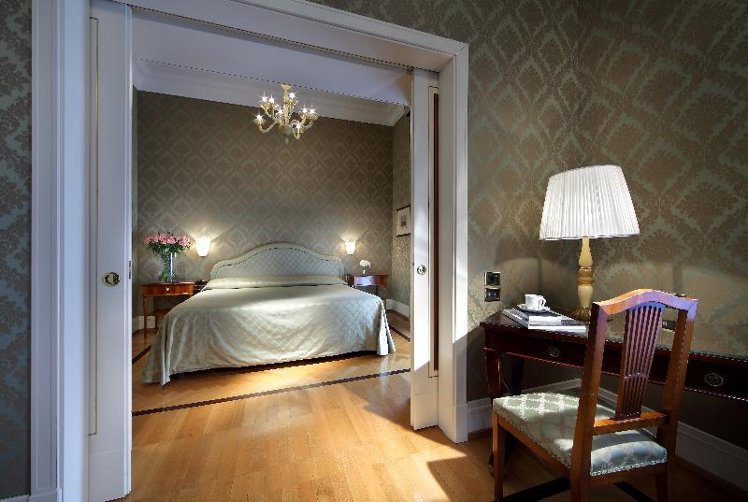 SUITE SEA VIEW Room