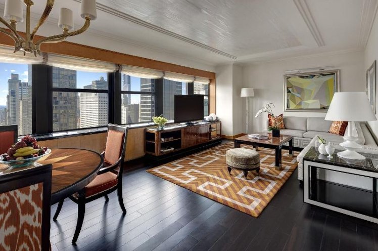 SUITE LUXURY ONE BEDROOM Room