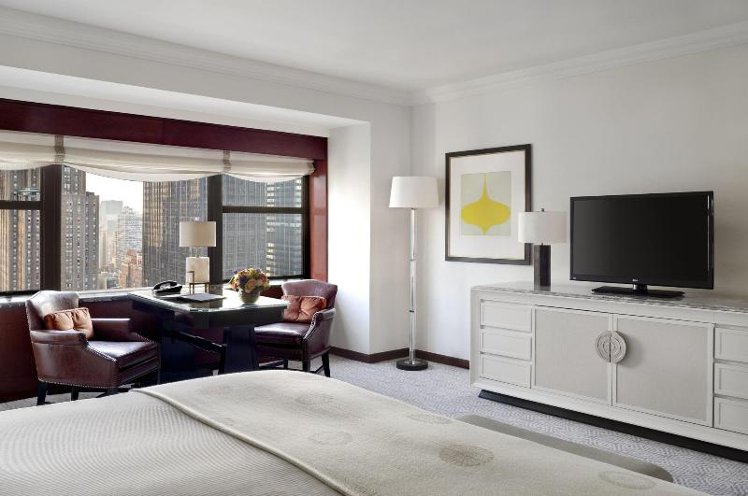 DOUBLE Accessible KING SIZE BED Room