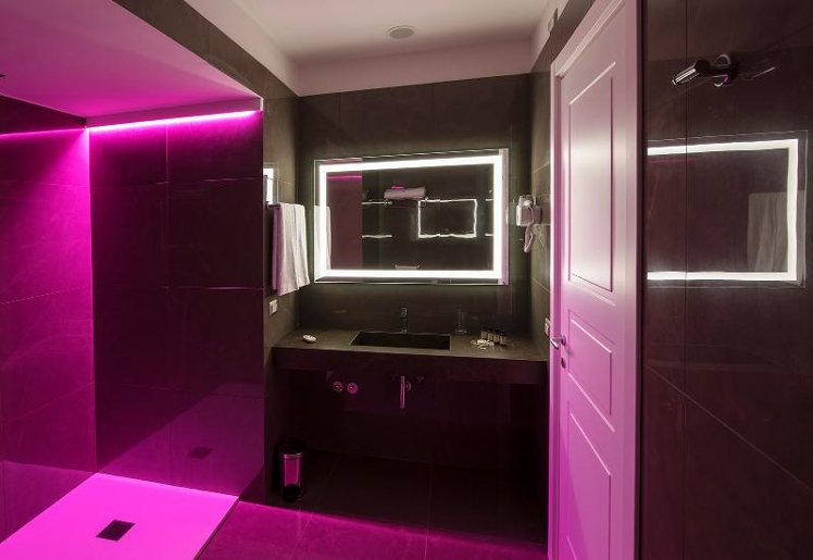 DOUBLE DELUXE Room