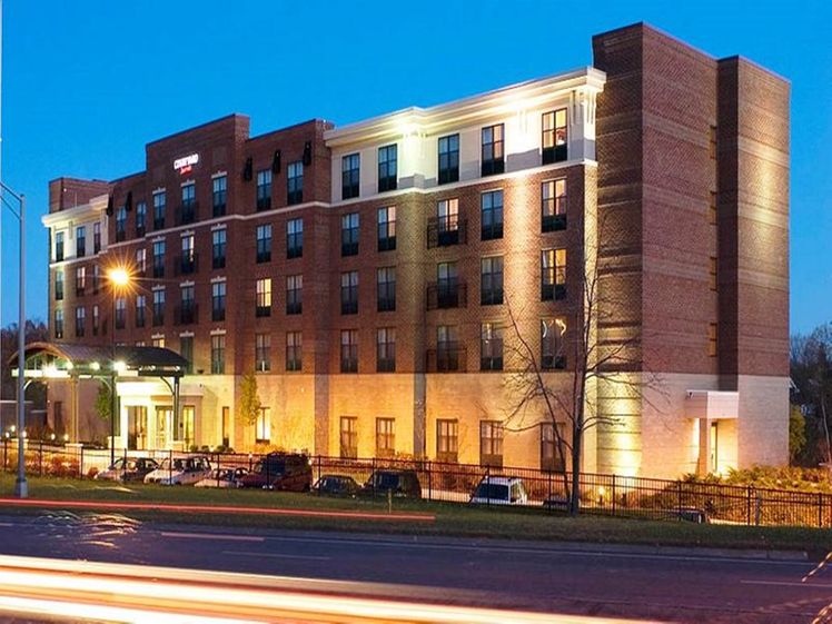 Courtyard by Marriott Saratoga Springs New York Holidays to New York