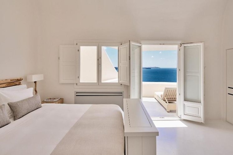 VILLA KING BED ONE BEDROOM  Room