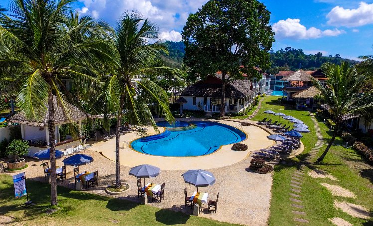 Hive Khaolak Beach Resort - Adults Only
