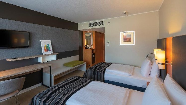 TWIN STANDARD Room