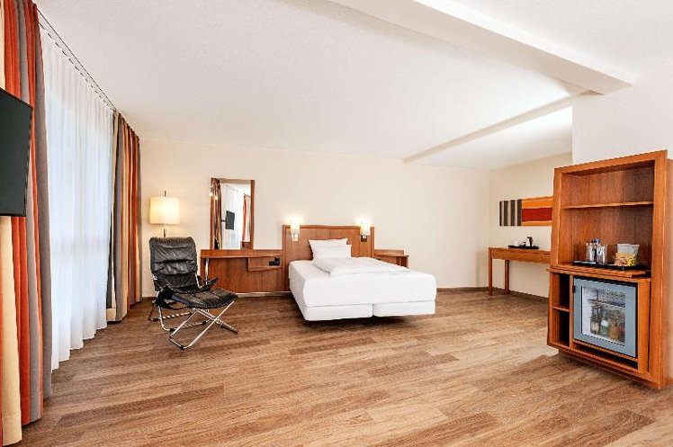 DOUBLE CAPACITY 3 Room