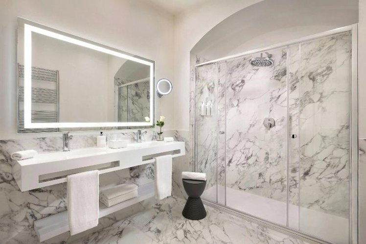 TWIN SUPERIOR Room