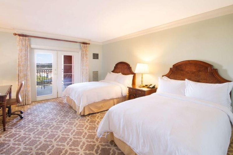 DOUBLE TWO DOUBLE BEDS Room
