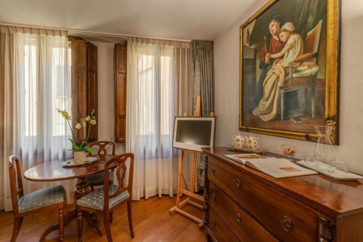 DOUBLE SUPERIOR Room