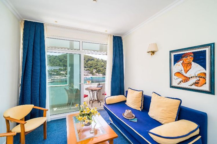 SUITE WITH BALCONY Room