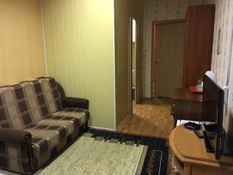TRIPLE WITH SHARED BATHROOM Room
