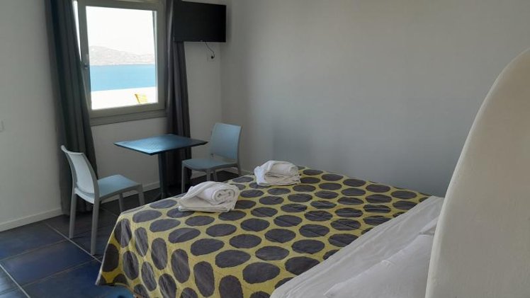 JUNIOR SUITE STANDARD Room