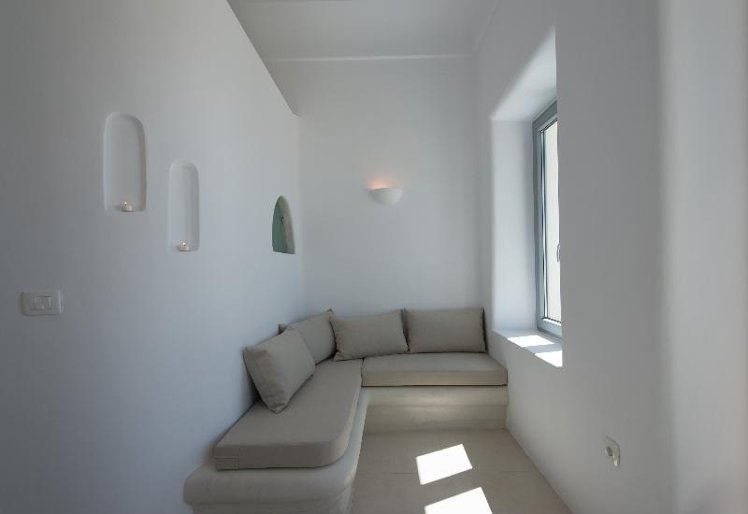 SUITE DELUXE WITH VIEWS Room