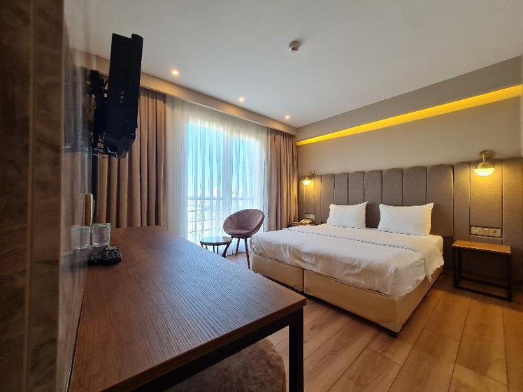 DOUBLE ECONOMY Room