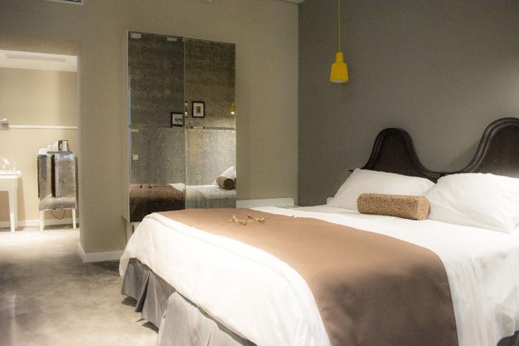 DOUBLE STANDARD Room