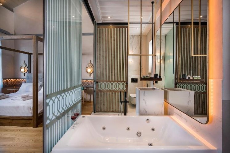 SUITE Presidential Room