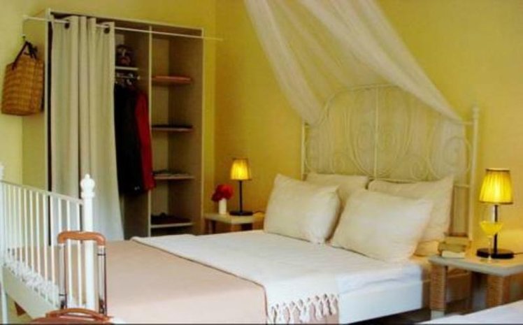 DOUBLE STANDARD Room