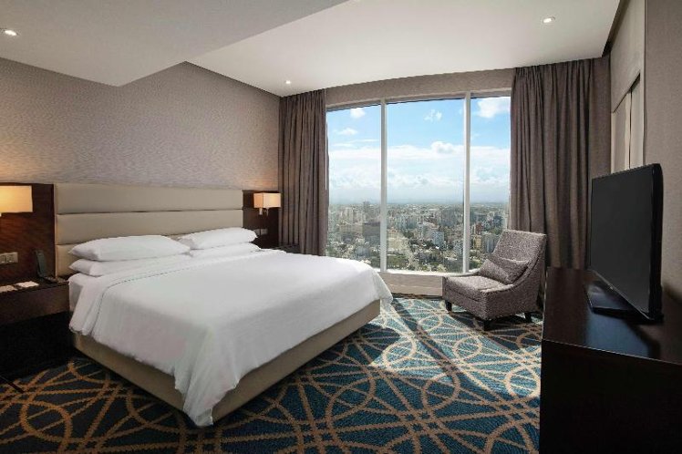 SUITE KING SIZE BED Room