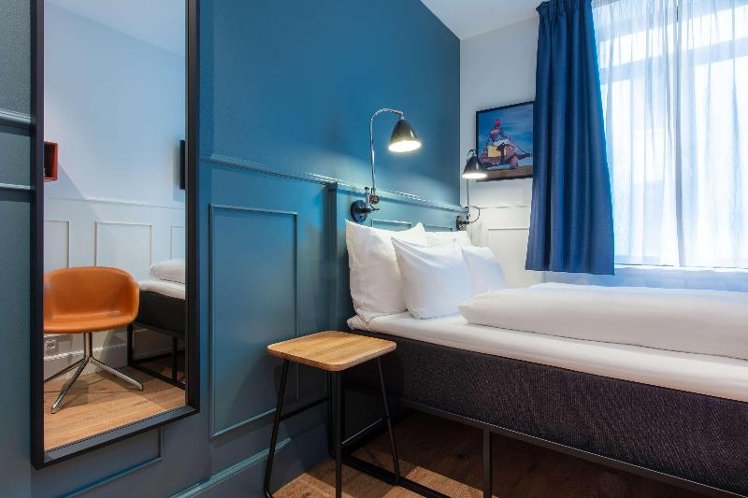 DOUBLE ECONOMY Room