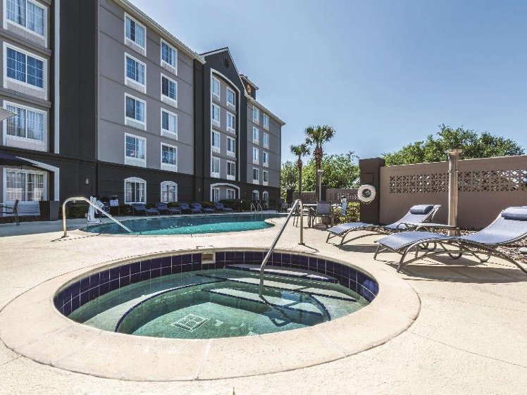 La Quinta Inn & Suites Orlando Lake Mary