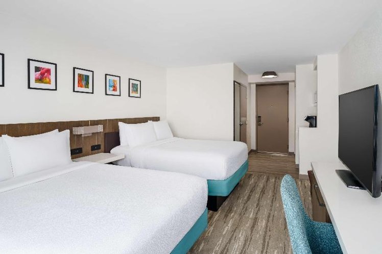 DOUBLE TWO QUEEN BEDS Room