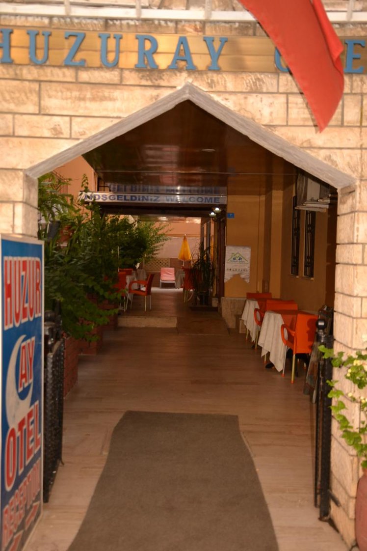 Huzuray Hotel