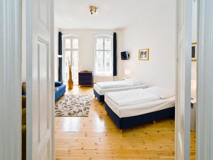 APARTMENT CAPACITY 6 ONE BEDROOM Room
