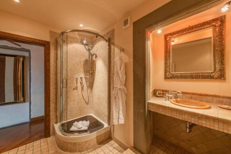 DOUBLE DELUXE Room