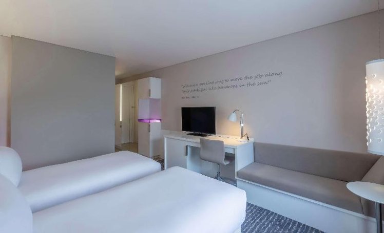 TWIN SUPERIOR Room