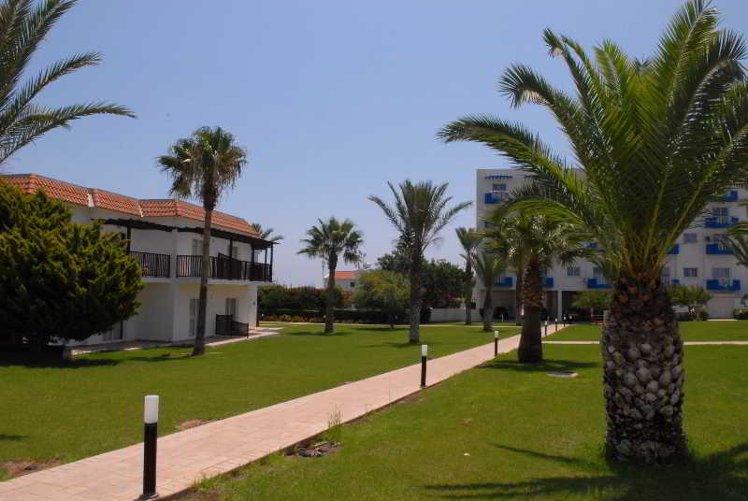 Maistros Hotel Apartments